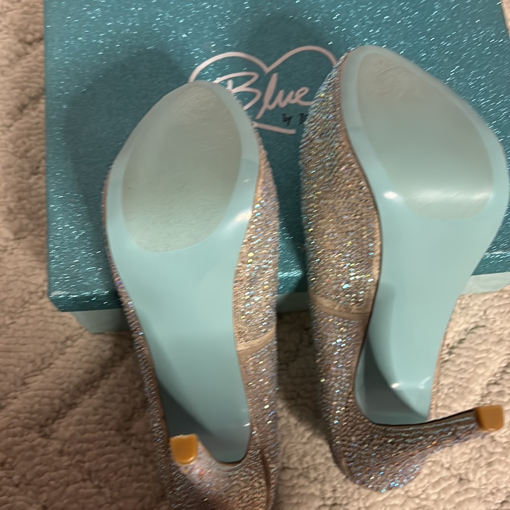 Platform Bling Pumps - Picture 4 of 6